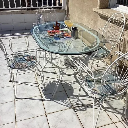 Atico Con Terraza Apartamento *