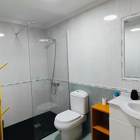 Atico Con Terraza